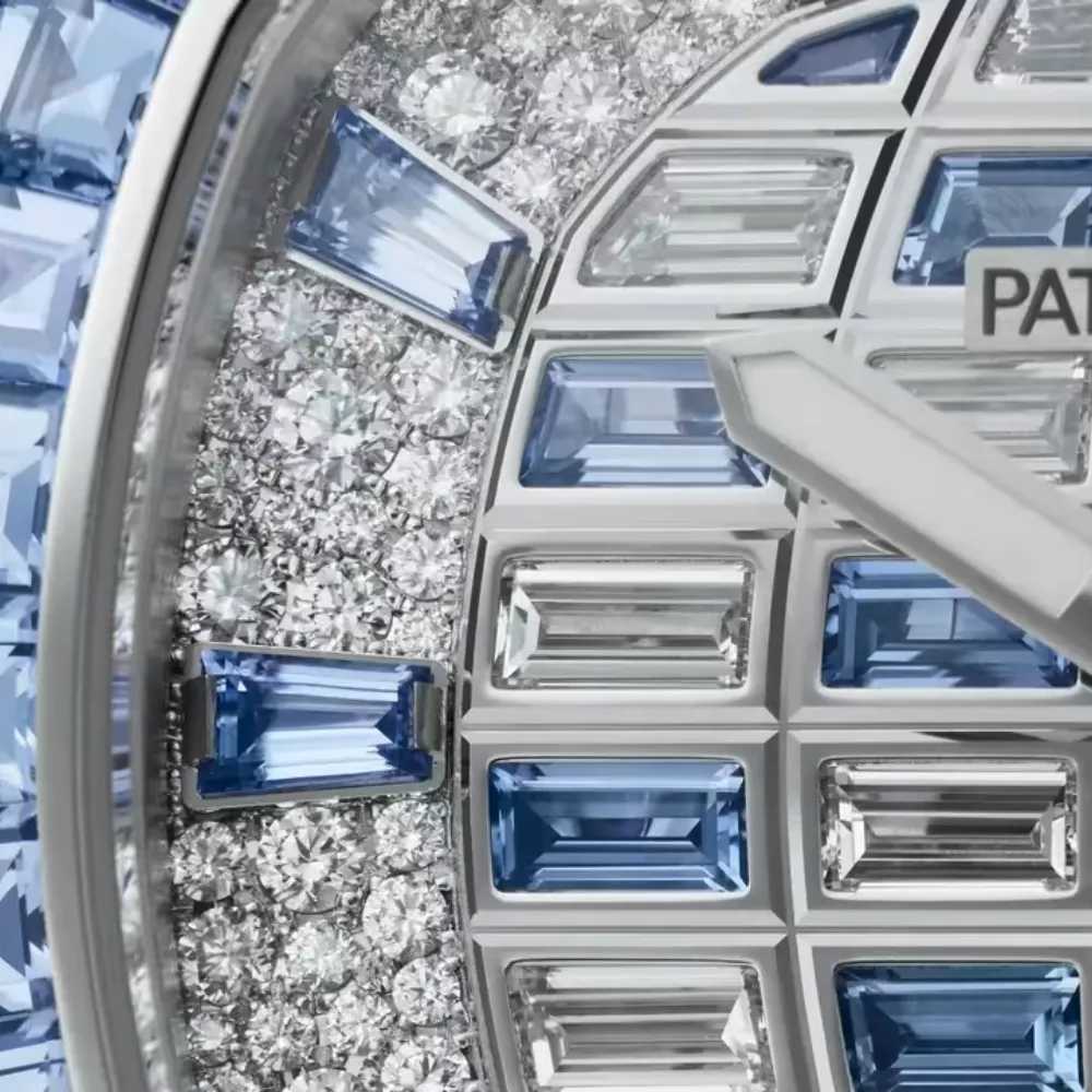 Patek Philippe Aquanaut Luce 5268/461G-001 White Gold Diamond Blue Sapphire Dial - Image 14