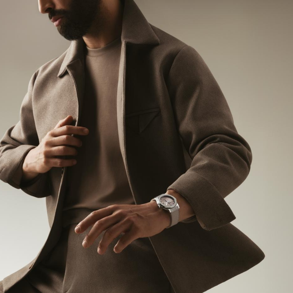 Classic Fusion Essential Taupe Ref. 542.NX.4610.NR.HEC25 - Image 10