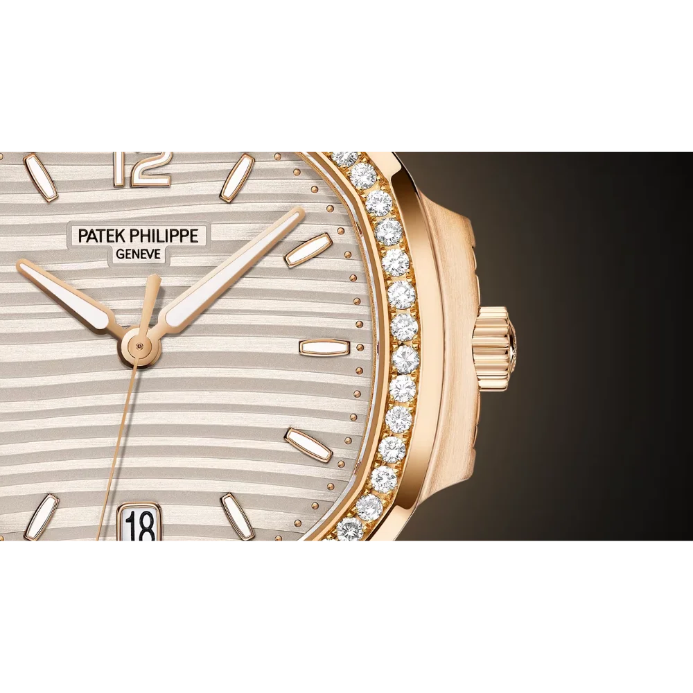 Patek Philippe Ladies Nautilus 7118/1200R‑001 - Image 7